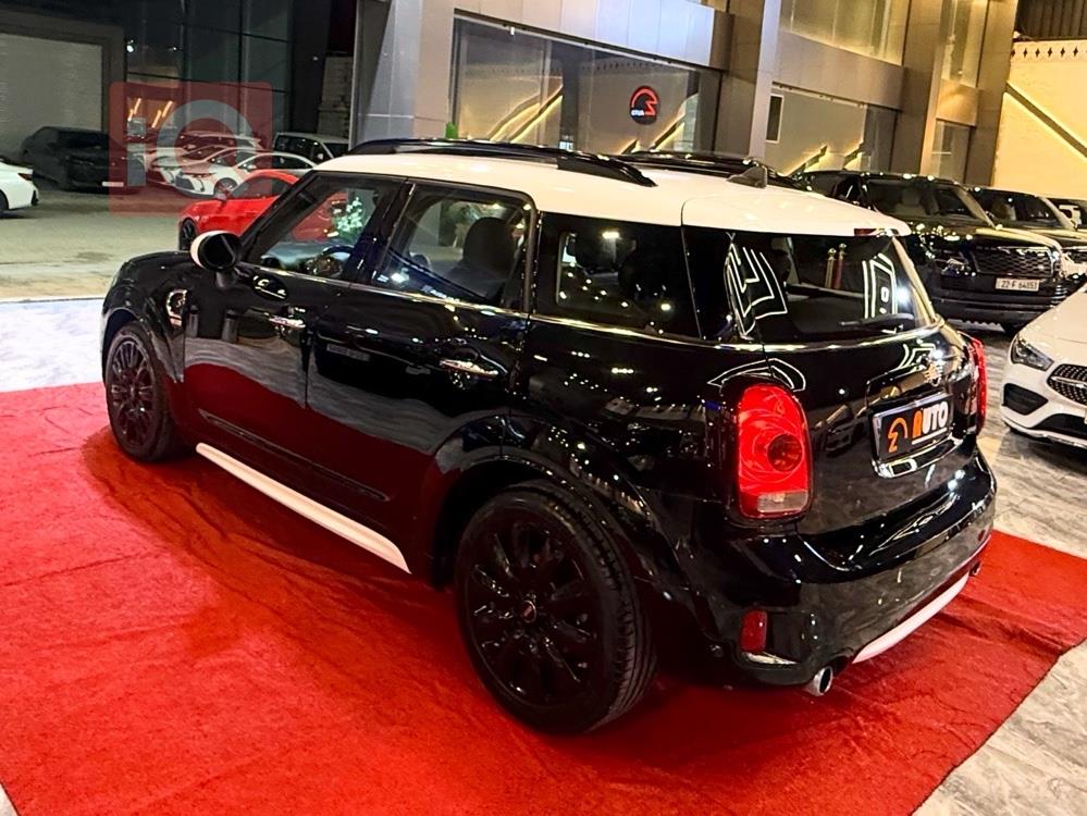 ميني كونتريمان